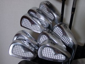 Golf Gear Report 2001 May
